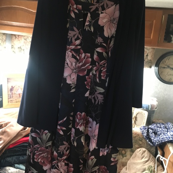Dress with cardigan - Picture 2 of 2